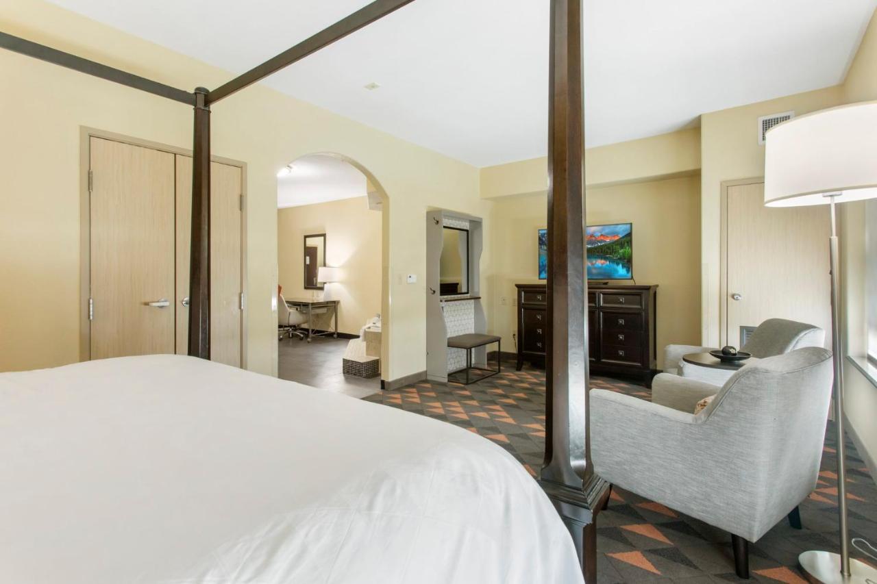 Holiday Inn Hotel & Suites Waco Northwest By Ihg Bellmead Exteriör bild