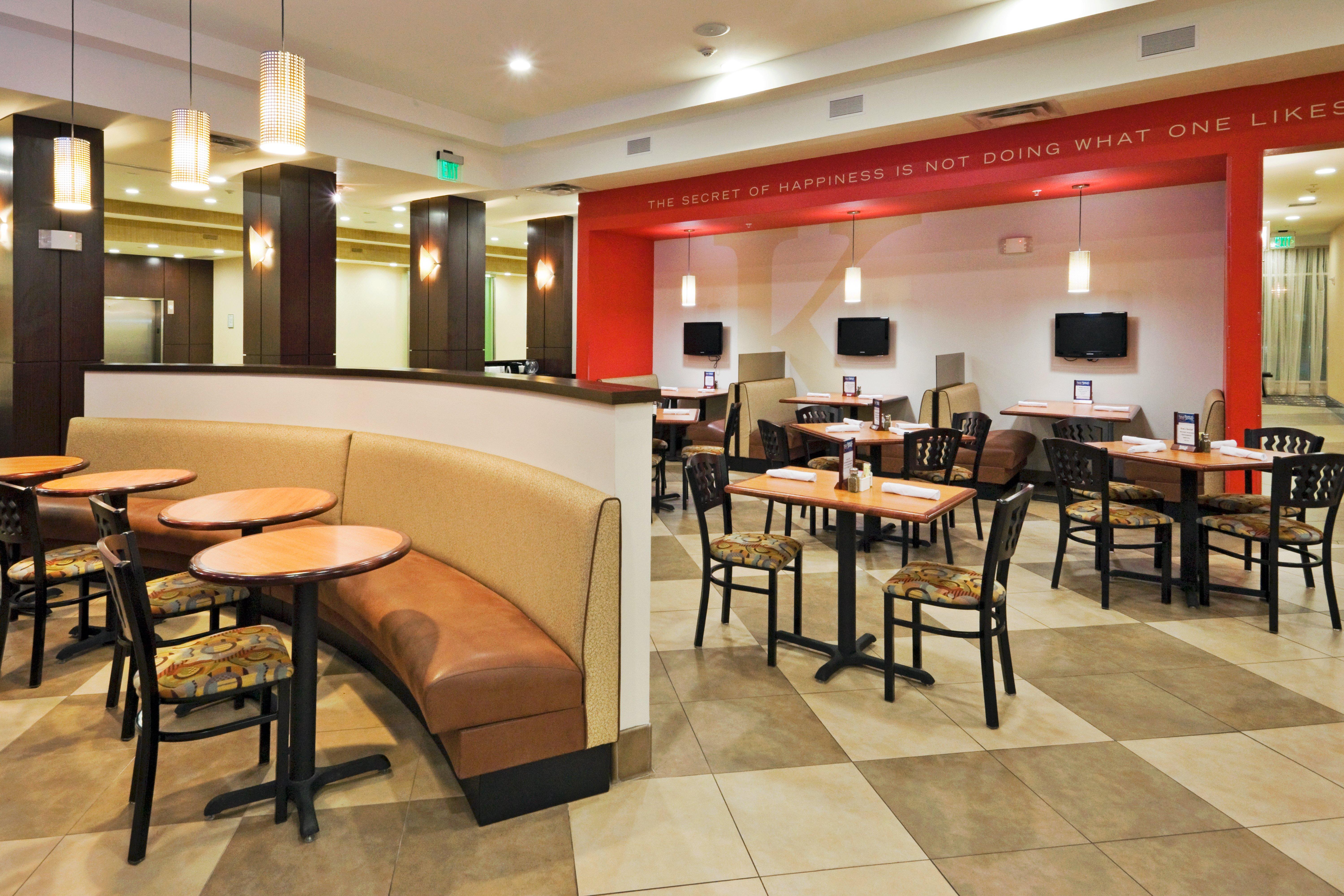 Holiday Inn Hotel & Suites Waco Northwest By Ihg Bellmead Exteriör bild