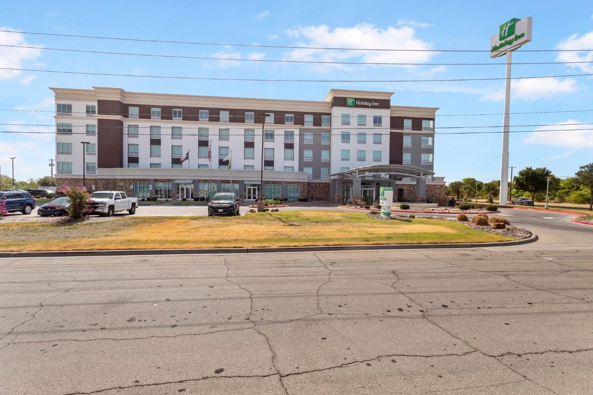 Holiday Inn Hotel & Suites Waco Northwest By Ihg Bellmead Exteriör bild